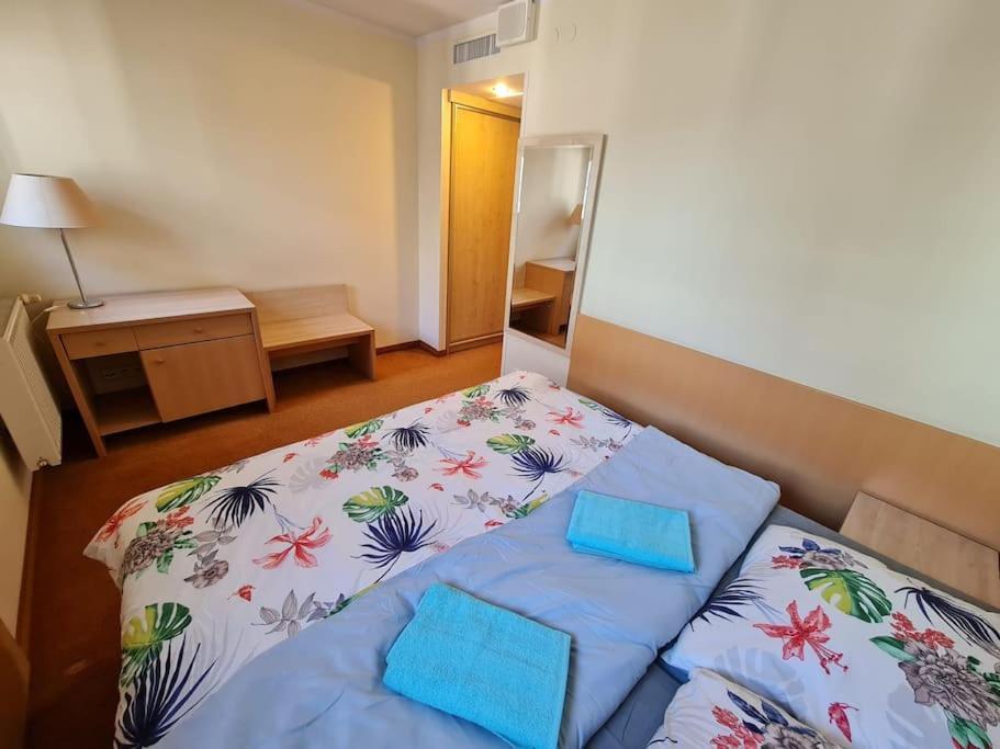 10Q - Z6 Apartament 804 Varşova Dış mekan fotoğraf